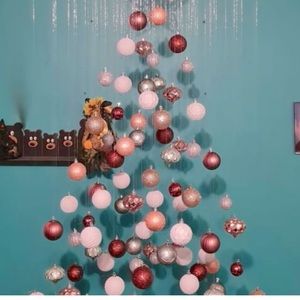 🎉🎉SALE🎉🎉THRU TOMORROW ONLY🎉PURSES $30 EACH🎉SEND THE OFFER🎉MAIL OUT MONDAY